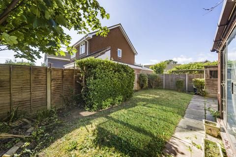3 bedroom detached house for sale, James Street, Selsey, PO20