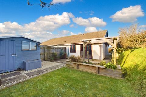 17 Heard Close, Hartland, Bideford, EX39 6HX
