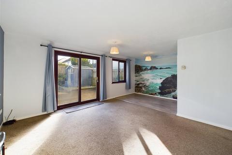 17 Heard Close, Hartland, Bideford, EX39 6HX