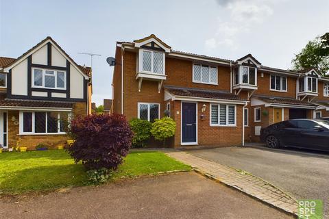 3 bedroom end of terrace house for sale, Garston Grove, Finchampstead, Wokingham, RG40