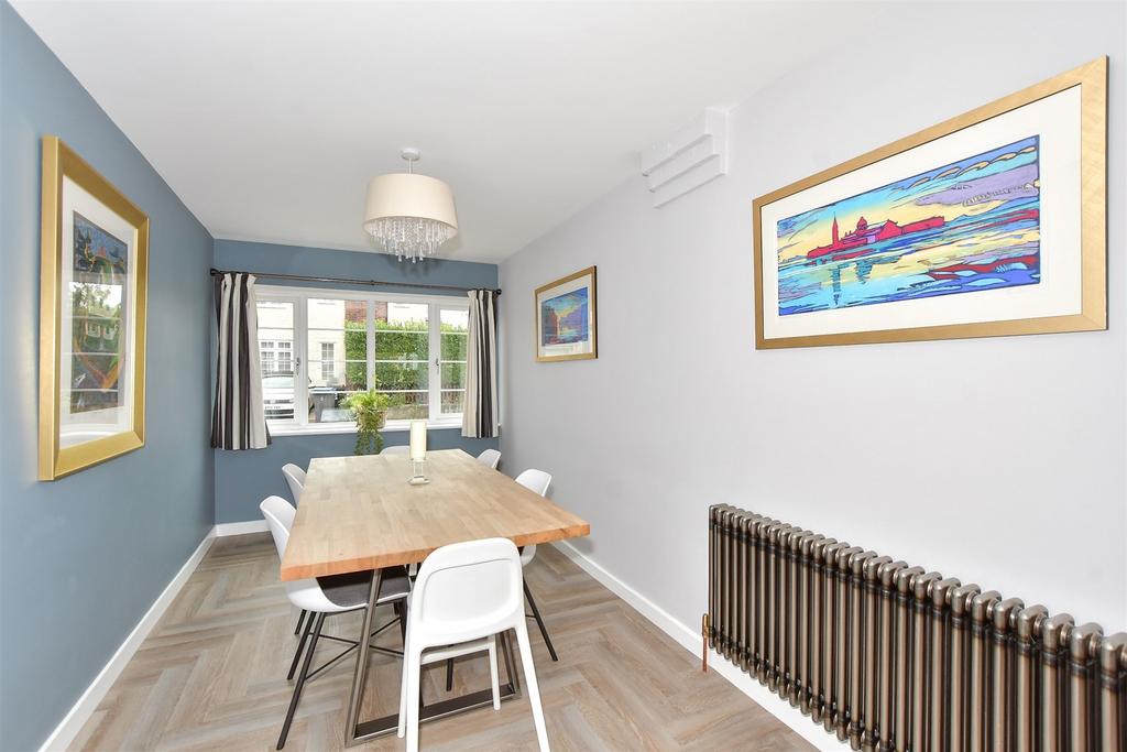 Family/ Dining Area