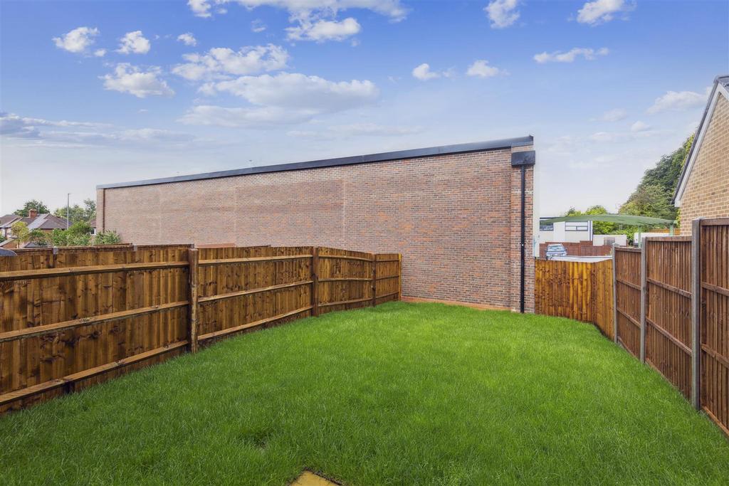 6-Electric-Close2c-Catteshall-Court2c-Godalming-GU