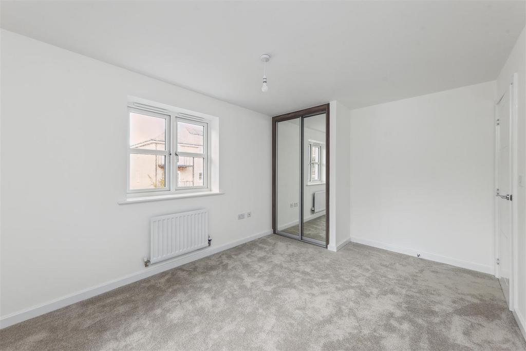 6-Electric-Close2c-Catteshall-Court2c-Godalming-GU
