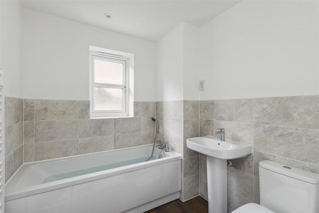 6-Electric-Close2c-Catteshall-Court2c-Godalming-GU