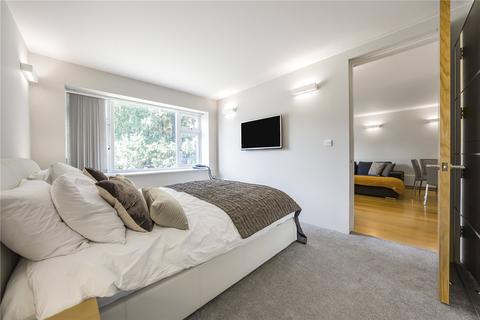 2 bedroom flat for sale, Rodney Close, New Malden, KT3