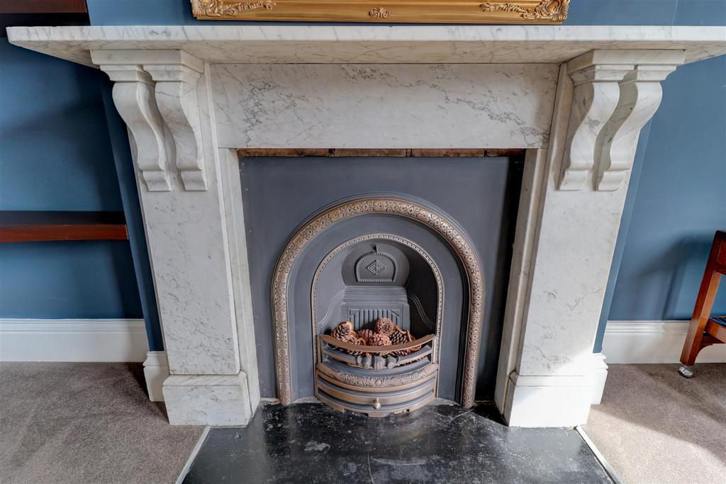 Feature Fireplace