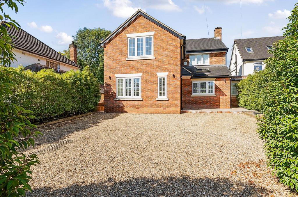 Davidson Frost-Wellings, DFW, Clamp Hill, Stanmore
