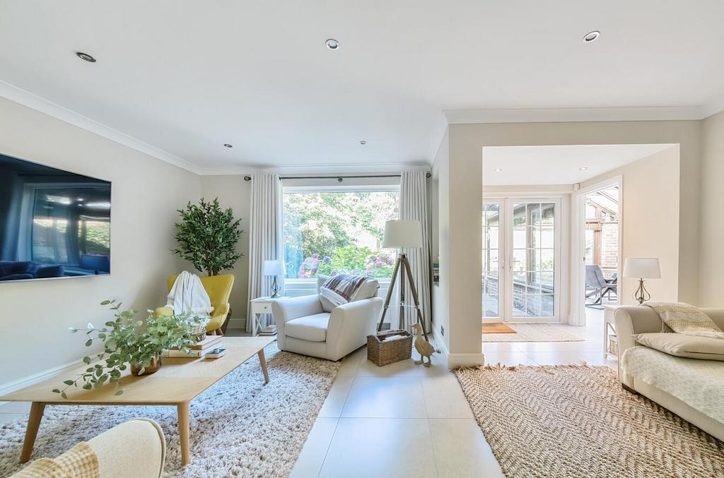 Davidson Frost-Wellings, DFW, Clamp Hill, Stanmore