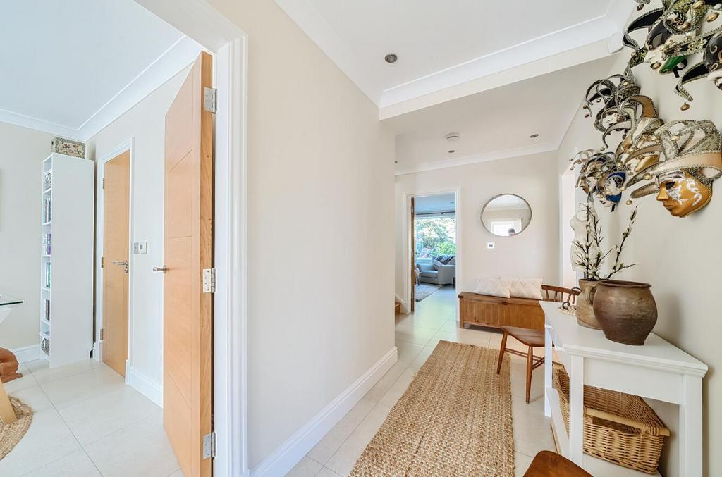 Davidson Frost-Wellings, DFW, Clamp Hill, Stanmore