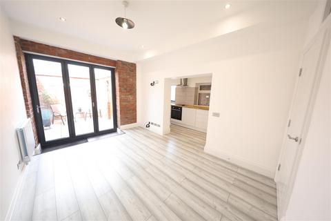 1 bedroom apartment for sale, The Academy, George Street, Hull