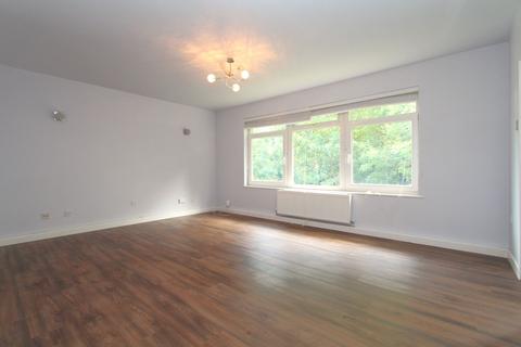 2 bedroom apartment for sale, Dell Farm Road, Ruislip, HA4