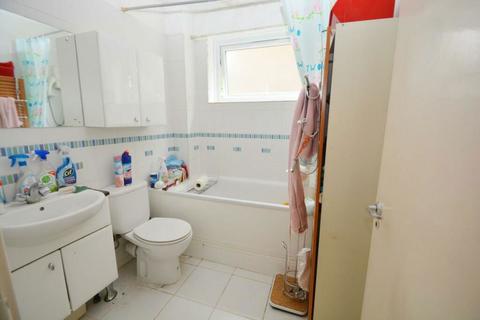 2 bedroom flat for sale, Rayners Close , ., Wembley, ., HA0 2JU