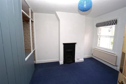 58 Barkway Road, Royston, SG8 9EB