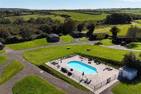 3 bedroom lodge for sale, Otterham Cornwall