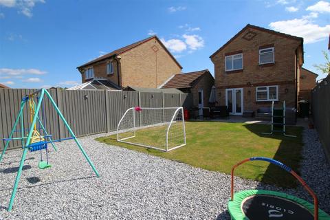 4 Caldbeck Close, Gunthorpe, Peterborough, PE4 7NF
