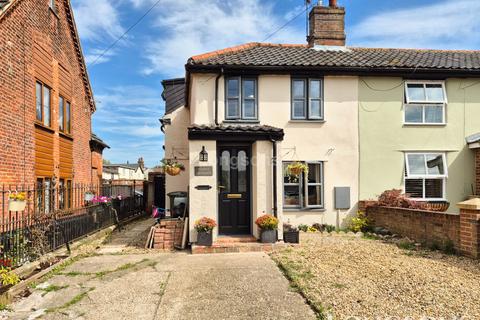 3 bedroom end of terrace house for sale, The Green, Shipdham