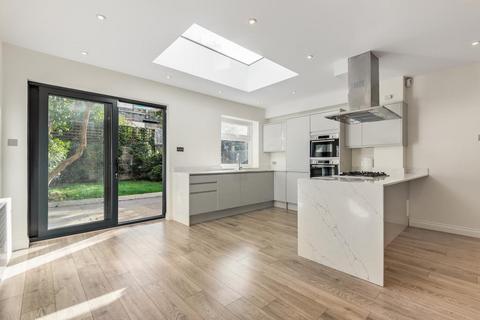75 Raleigh Road, Richmond, TW9 2DU