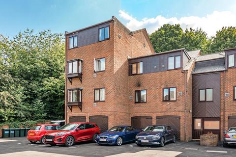 2 bedroom flat for sale, Banbury,  Oxfordshire,  OX16