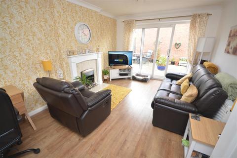 2 bedroom detached bungalow for sale, The Tea Garden, Bedworth