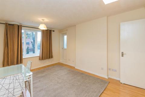 2 bedroom apartment for sale, Lockett Gardens, Salford