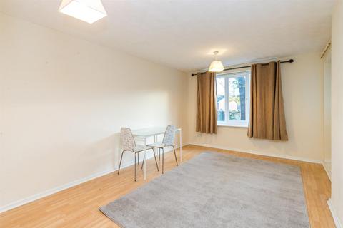 2 bedroom apartment for sale, Lockett Gardens, Salford