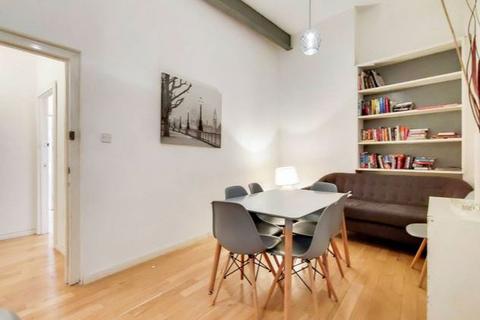 2 bedroom flat to rent, Clerkenwell, London EC1N