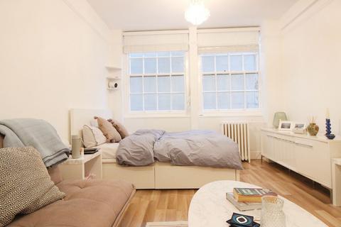 Studio to rent, Marylebone, London NW1