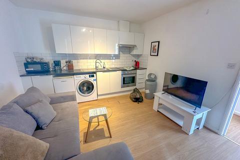 1 bedroom apartment to rent, Fitzrovia, London W1T