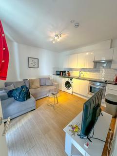 1 bedroom apartment to rent, Fitzrovia, London W1T