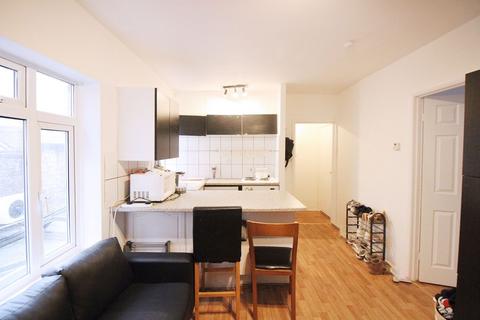 2 bedroom flat to rent, Euston, London NW1