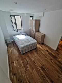 4 bedroom flat to rent, Islington, London N1