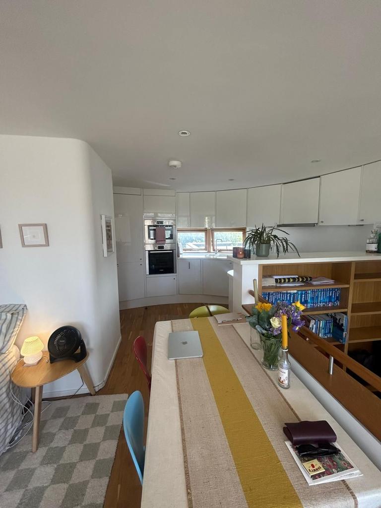 Apartment in London - View 3