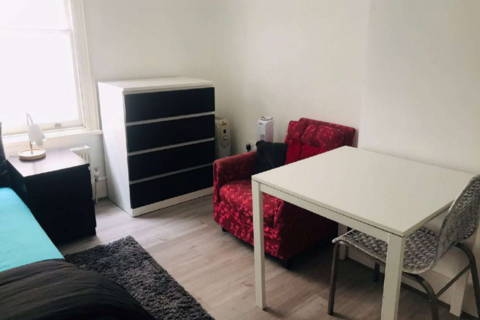 House share to rent, Charing Cross, London WC2N