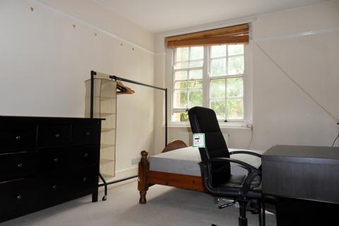 3 bedroom flat to rent, Bloomsbury, London WC1H