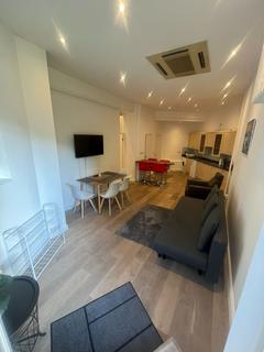 1 bedroom apartment to rent, 250 Finchley Rd , london  NW3