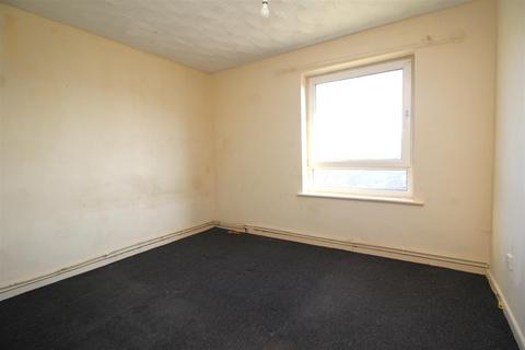 60 Greenham, Bretton, Peterborough, PE3 9YS