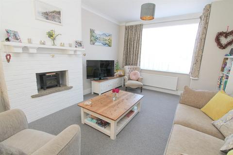 15 Harrow Road, Carshalton, SM5 3QH