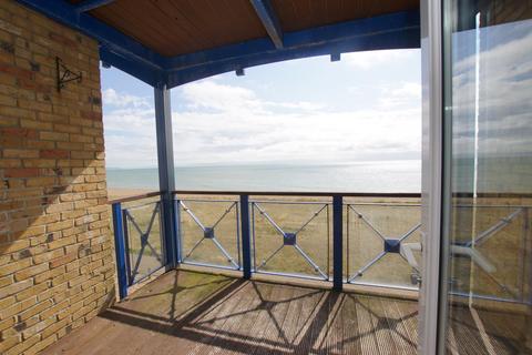 2 bedroom flat for sale, Ensenada Reef, Eastbourne BN23