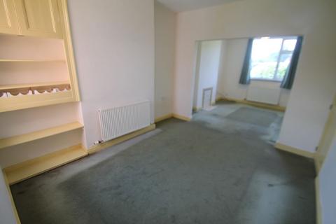 3 bedroom end of terrace house for sale, Moreton View, Wrexham LL13