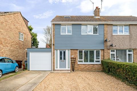 4 bedroom semi-detached house for sale, Bala Crescent, Bognor Regis, PO22