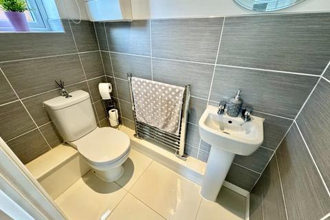 24 Buckthorn Grove, Middlesbrough, TS8 9BF
