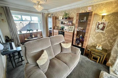 3 bedroom property for sale, Glamis Court, South Shields