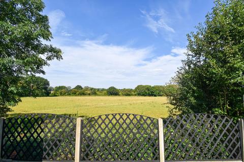 44 Cricketers Drive, Meopham, Gravesend, DA13 0AX