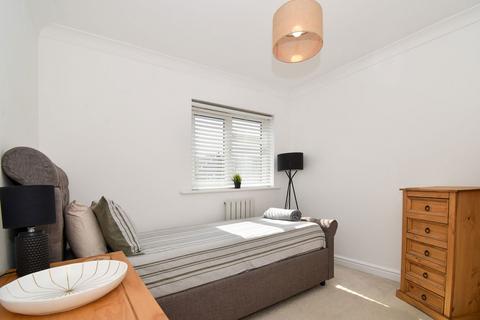 44 Cricketers Drive, Meopham, Gravesend, DA13 0AX