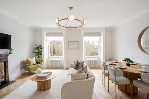 1 bedroom flat for sale, Royal Crescent, London, W11