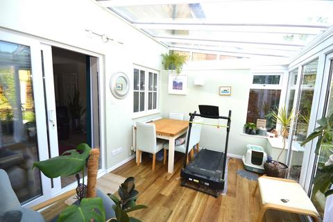 12 Hidcote Way, Great Notley, Braintree, CM77 7XT