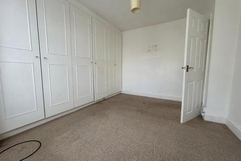 14 Pasture Road, London, SE6 1JF