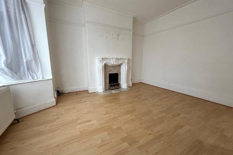 14 Pasture Road, London, SE6 1JF