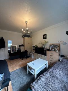 1 bedroom apartment to rent, Calshot Street, London N1