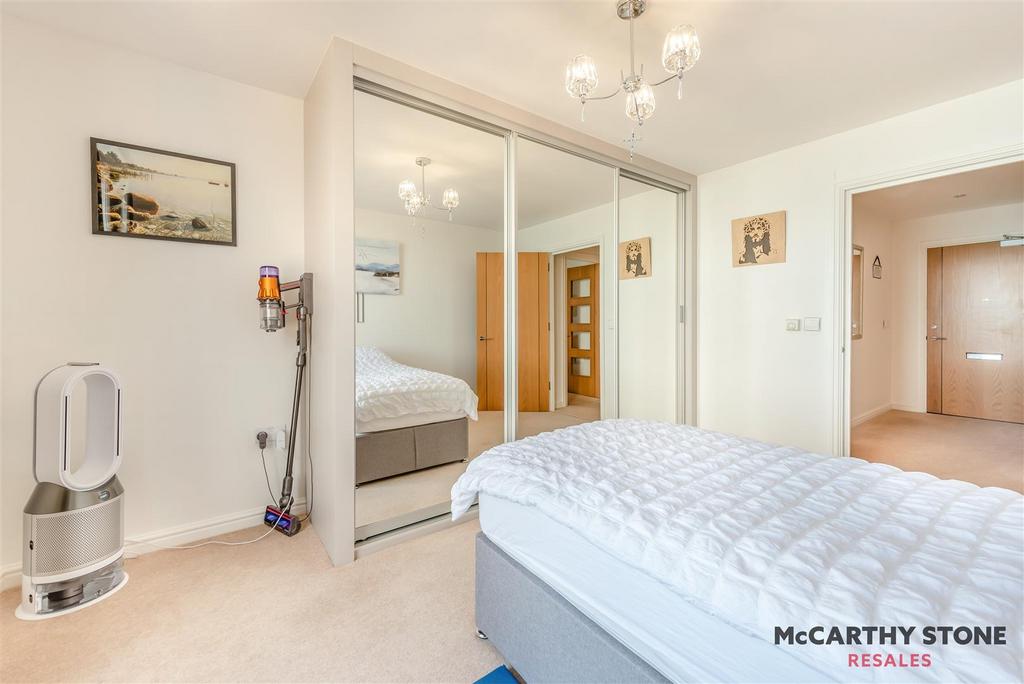 8617607-interior13.jpg